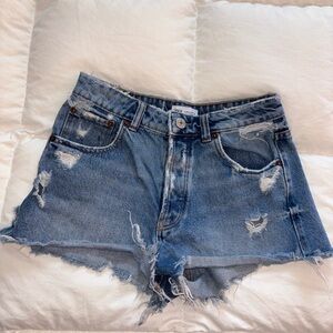 Zara High Waisted Shorts - Ripped - Size 2/34